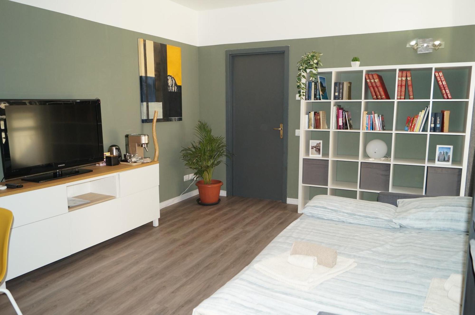 Apartamento Navigli-darsena In The Heart Of The Milán